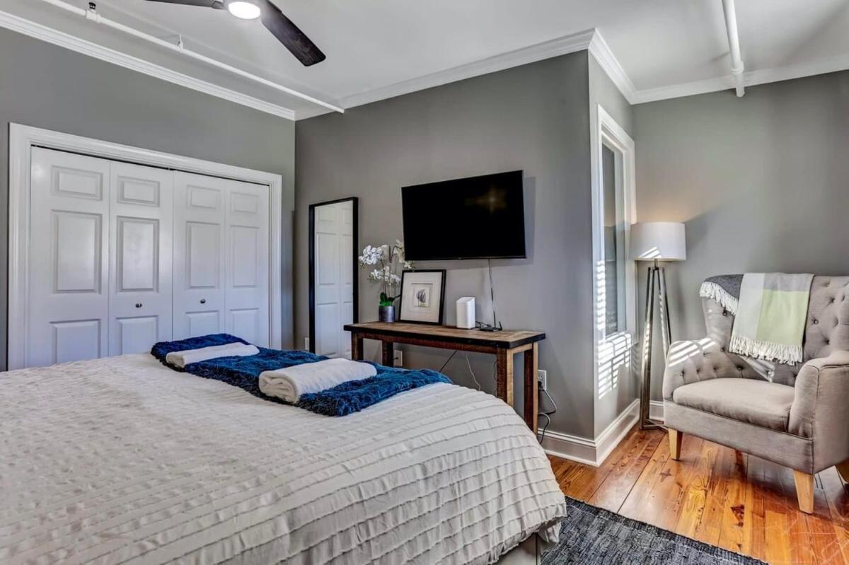 West End Loft - Downtown 5 Min Walk To River St Savannah Bagian luar foto