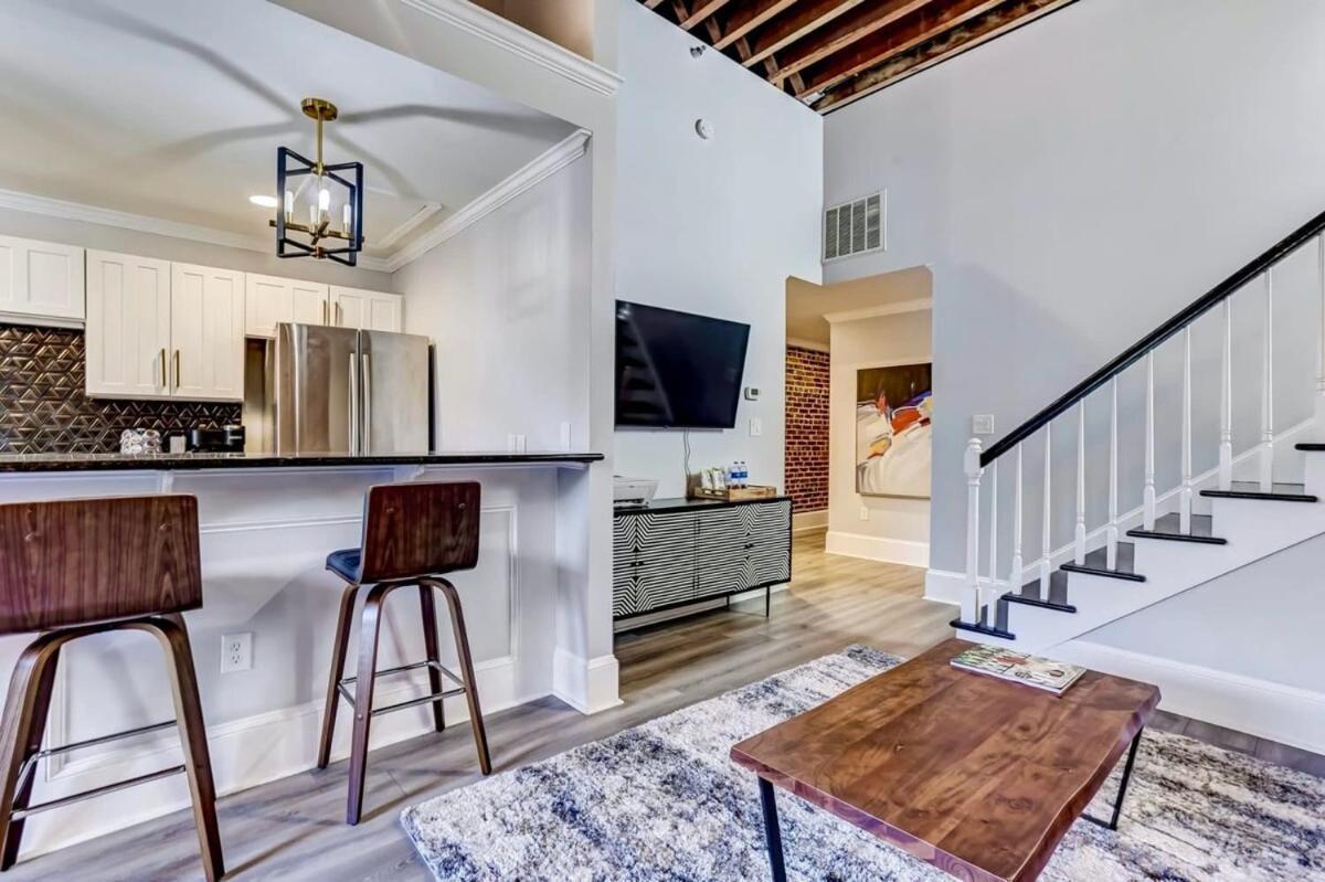 West End Loft - Downtown 5 Min Walk To River St Savannah Bagian luar foto