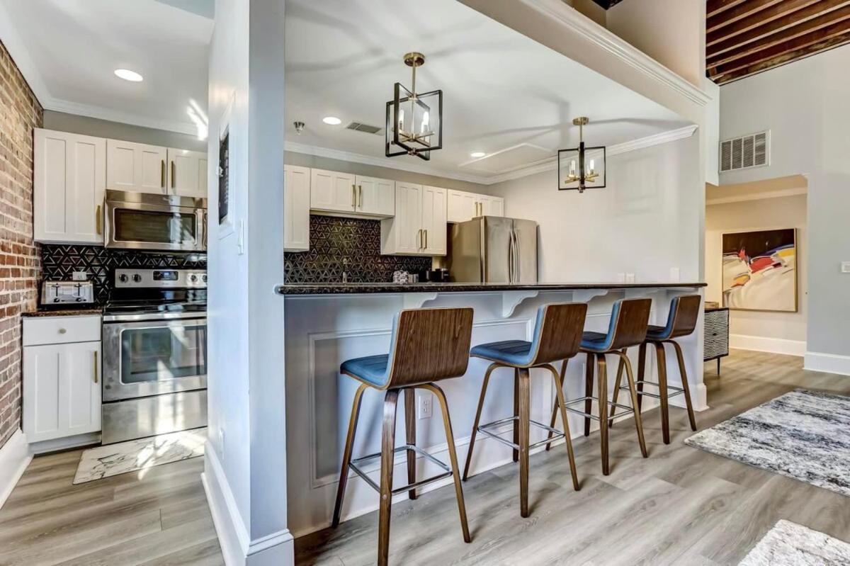 West End Loft - Downtown 5 Min Walk To River St Savannah Bagian luar foto